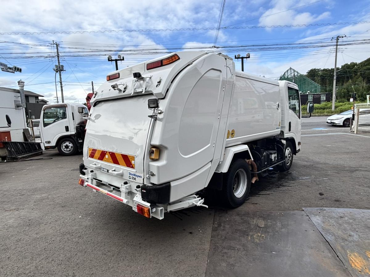 中古塵芥車(パッカー車) いすゞ エルフ