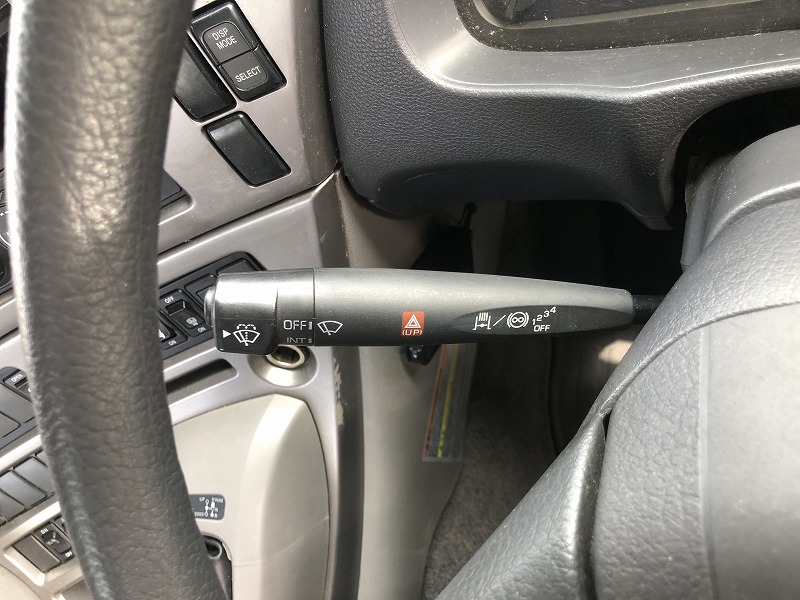 中古トラクタ UDトラックス クオン