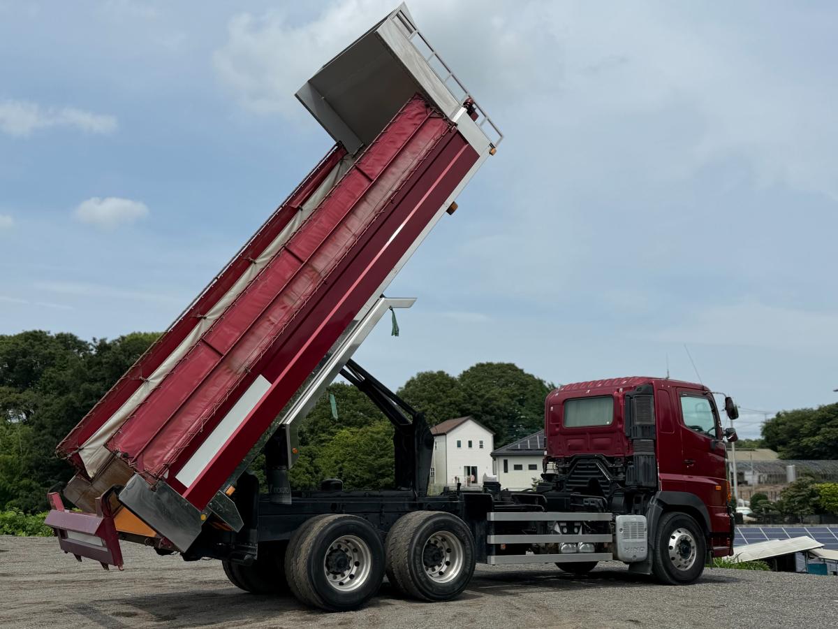 中古ダンプ 日野 プロフィア
