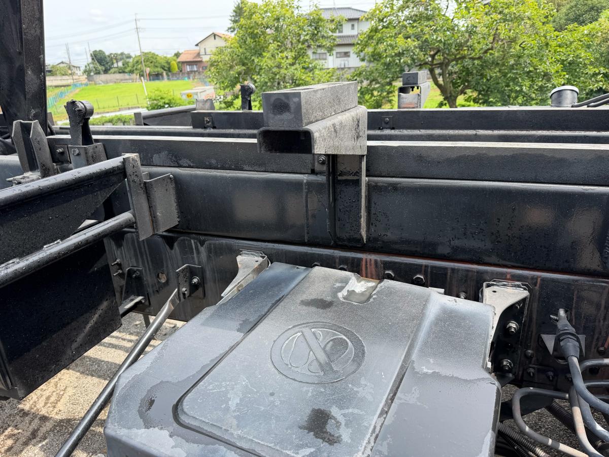 中古ダンプ 日野 プロフィア