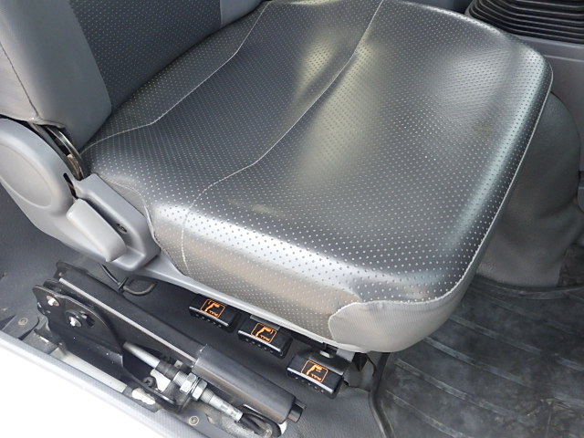 中古ダンプ いすゞ フォワード