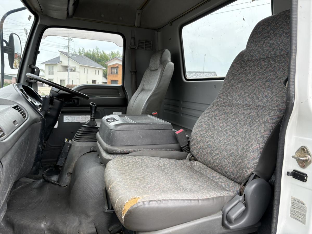 中古ダンプ いすゞ フォワード