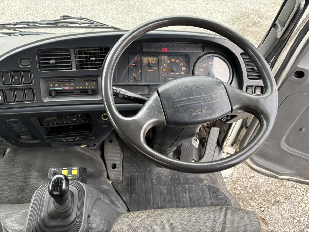 中古ダンプ いすゞ フォワード
