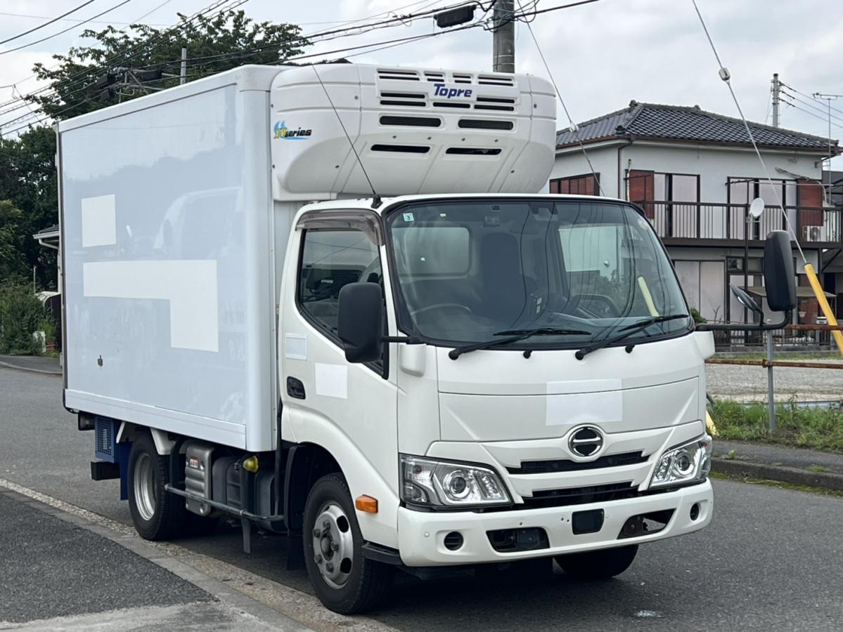 中古冷凍バン 日野 デュトロ