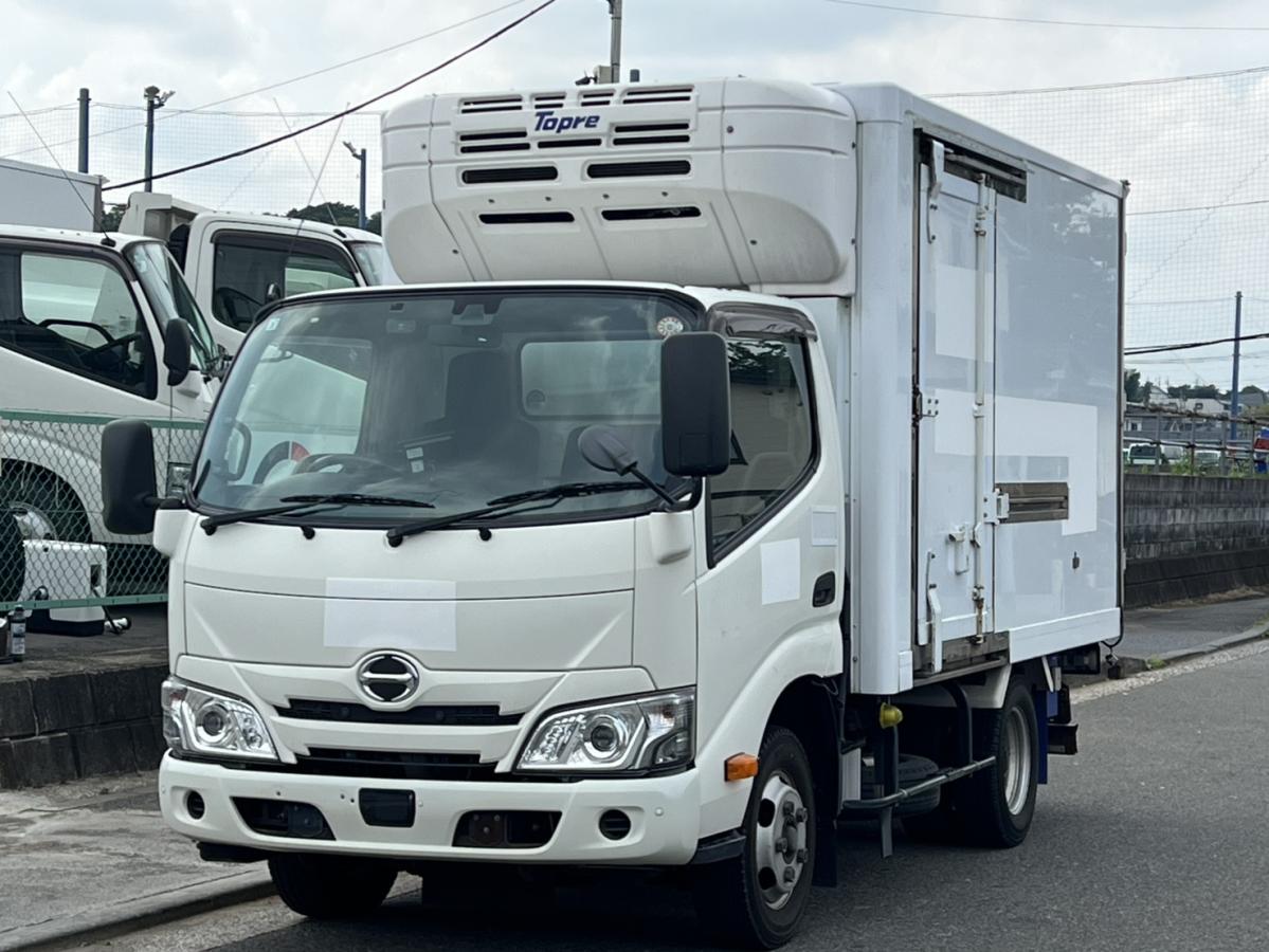 中古冷凍バン 日野 デュトロ