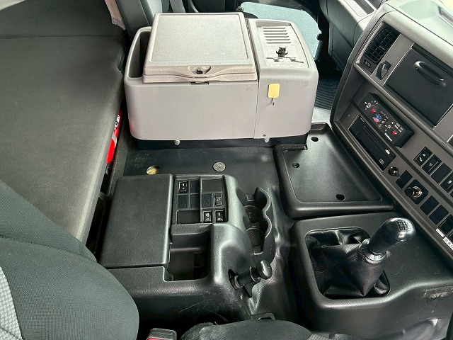 中古ミキサー車(生コン車) 日野 プロフィア