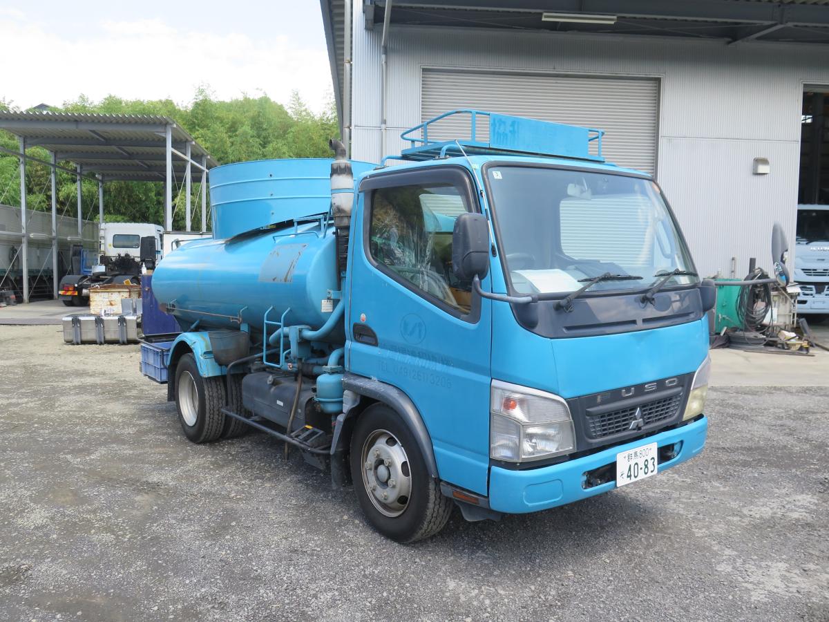中古糞尿車(バキュームカー) 三菱ふそう キャンター