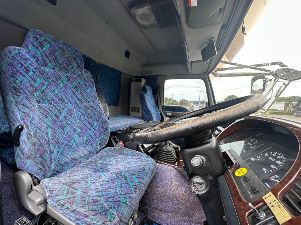 中古ダンプ いすゞ ギガ