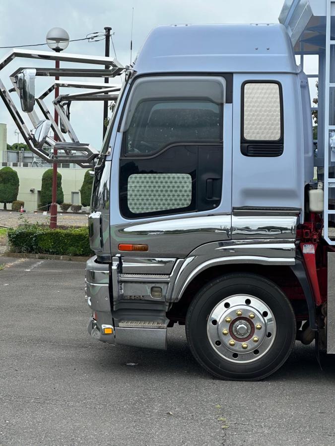 中古ダンプ いすゞ ギガ