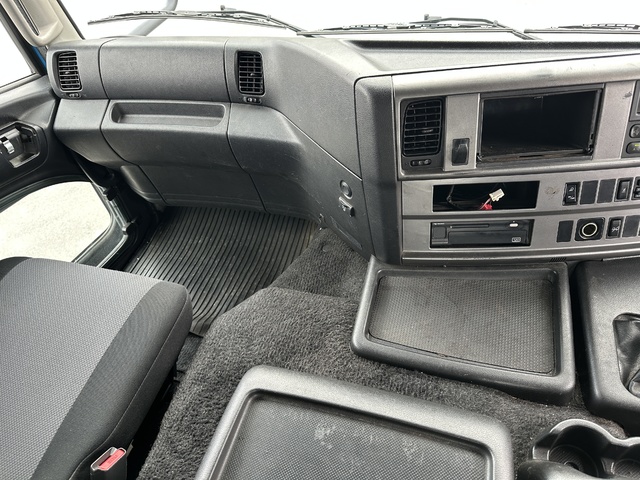 中古トラクタ 日野 プロフィア