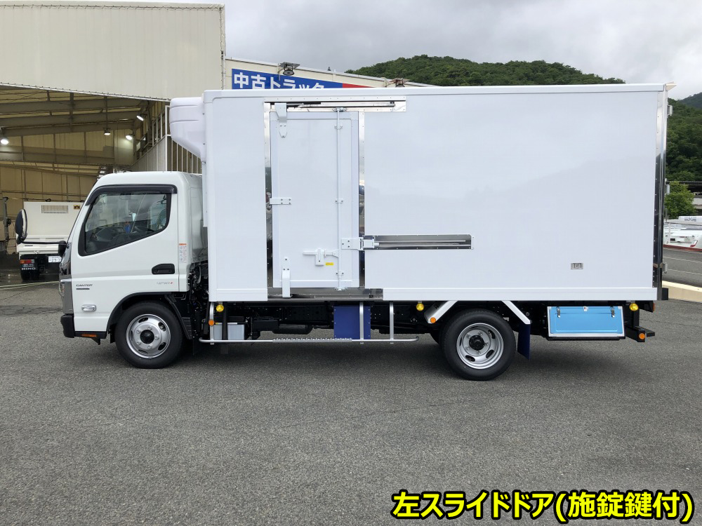 中古冷凍バン 三菱ふそう キャンター