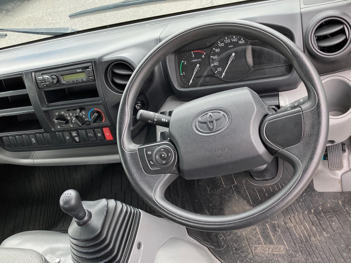 中古平ボディ トヨタ ダイナ