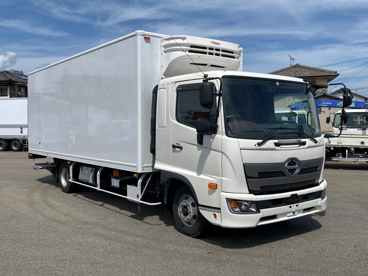 中古冷凍バン 日野 レンジャー