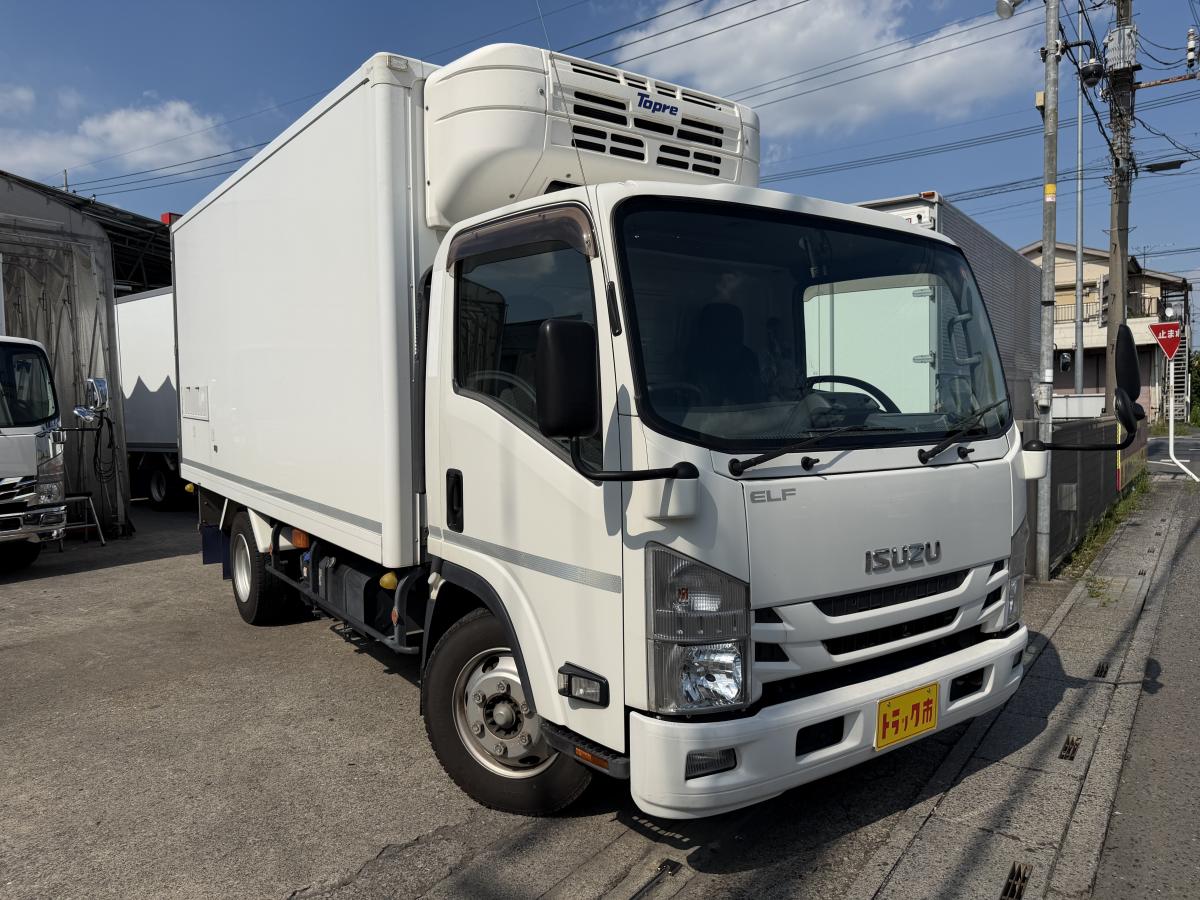 中古冷凍バン いすゞ エルフ