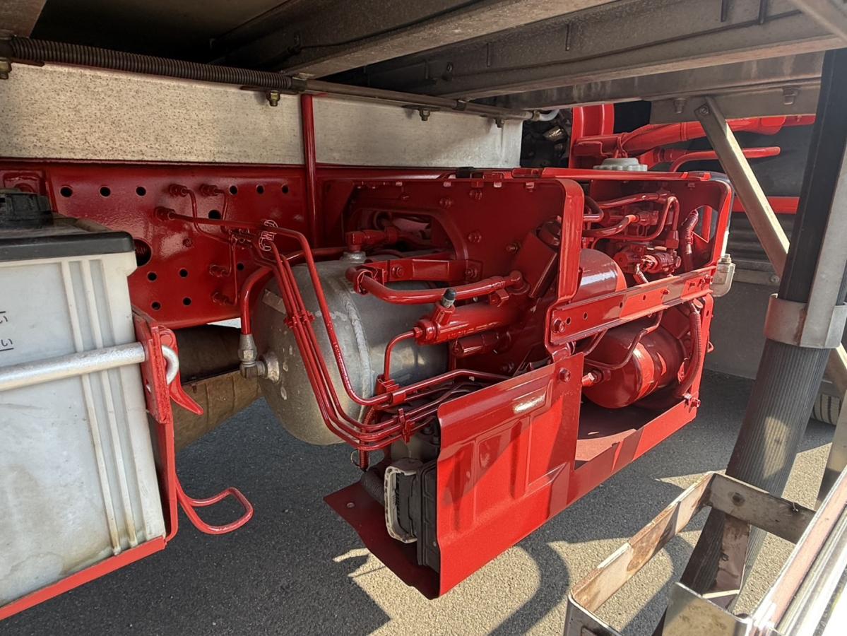 中古冷凍バン いすゞ フォワード