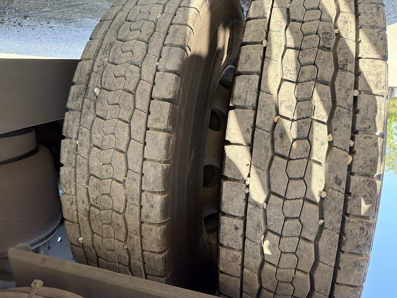 中古トラクタ 日野 プロフィア