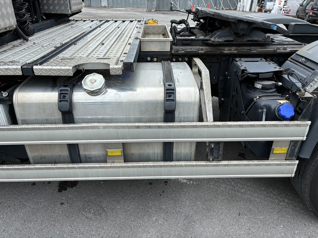 中古トラクタ 日野 プロフィア