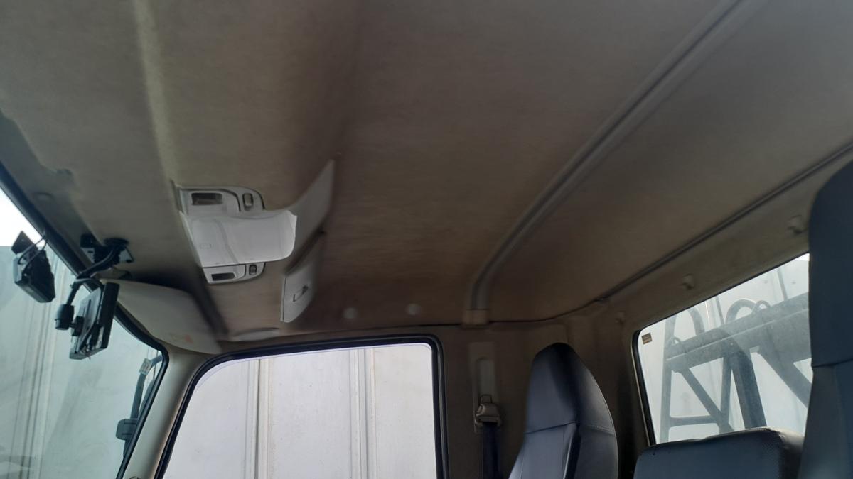 中古コンテナ車 三菱ふそう ファイター