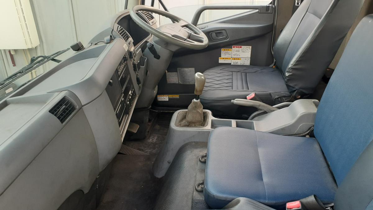 中古コンテナ車 三菱ふそう ファイター