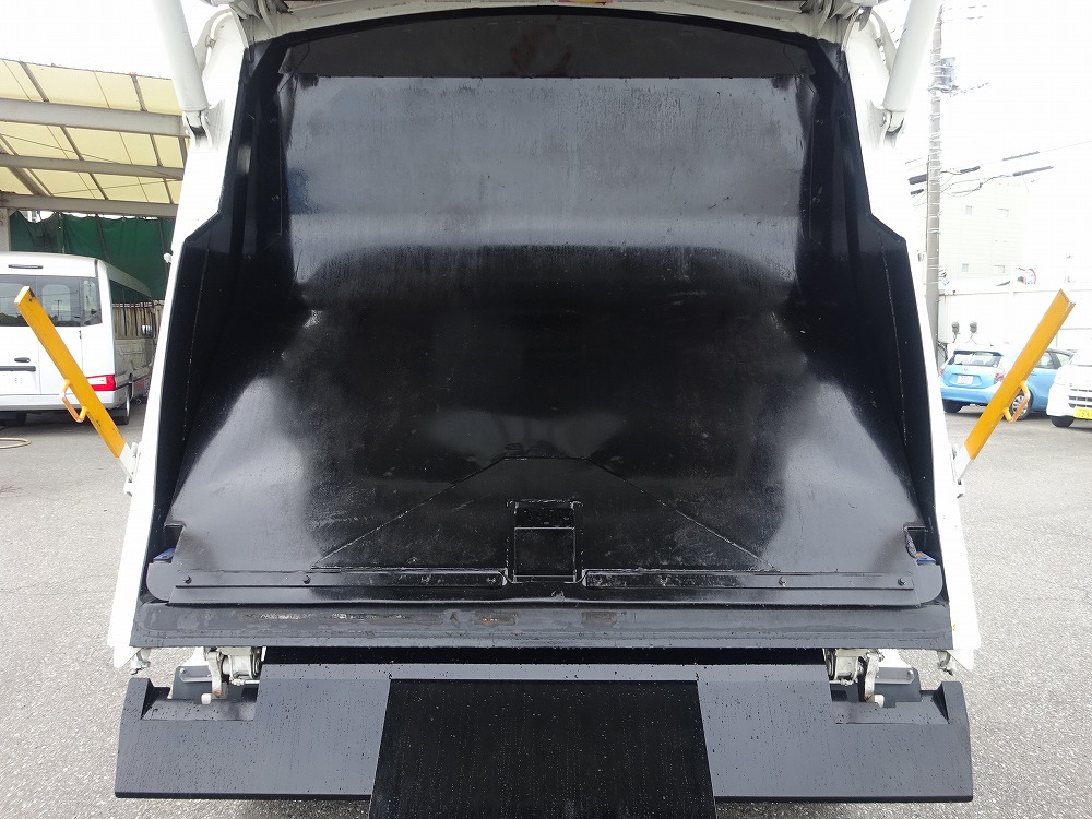 中古塵芥車(パッカー車) 日野 レンジャー /プレス 10.2m3 計量器付 新