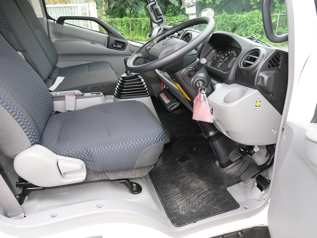 中古平アルミブロック 日野 デュトロ