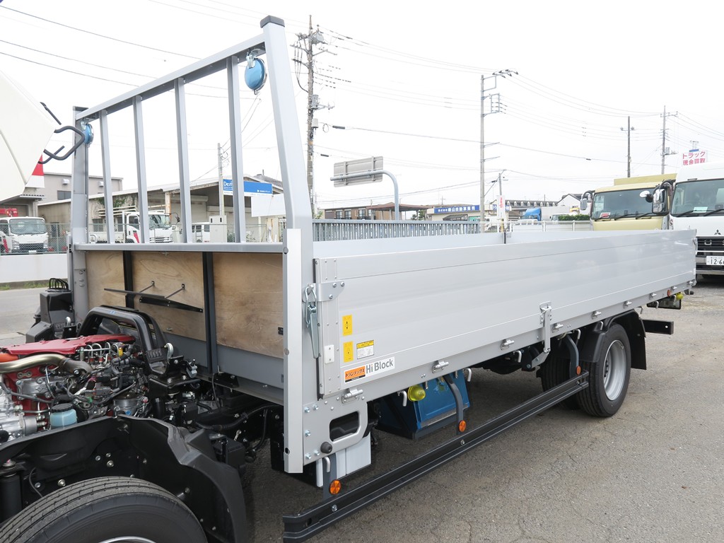 中古平アルミブロック 日野 デュトロ