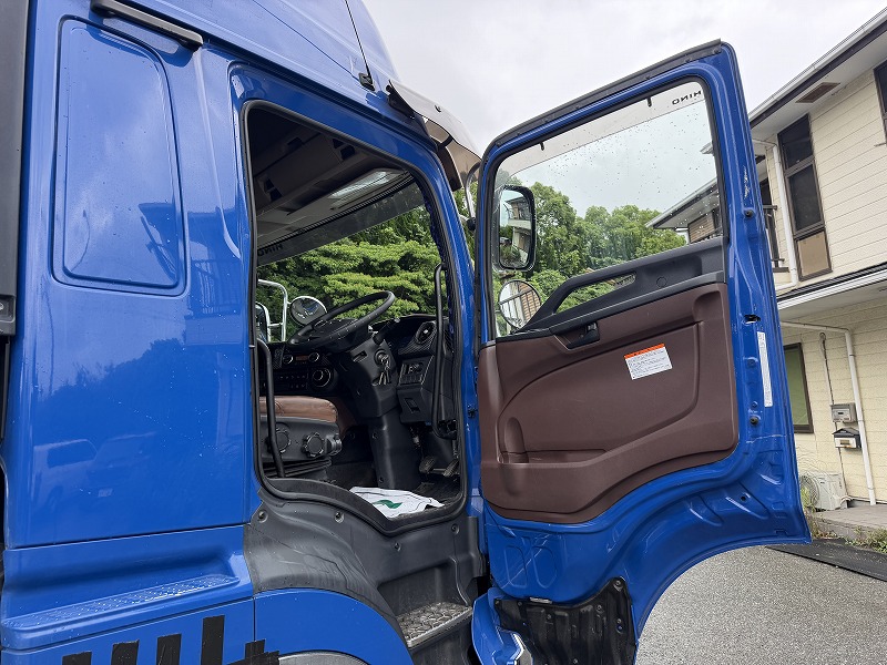 中古トラクタ 日野 プロフィア