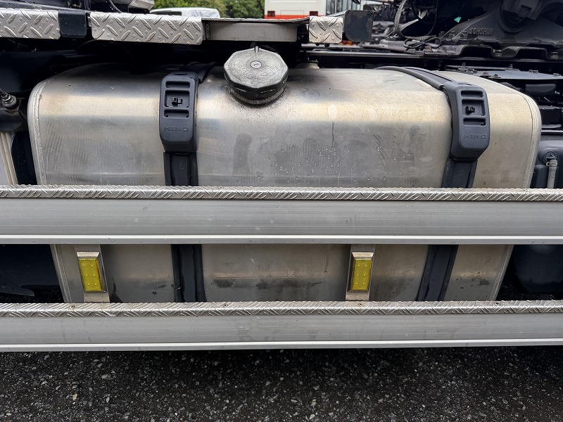 中古トラクタ 日野 プロフィア