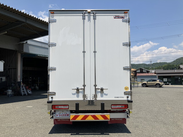 中古アルミウィング UDトラックス クオン