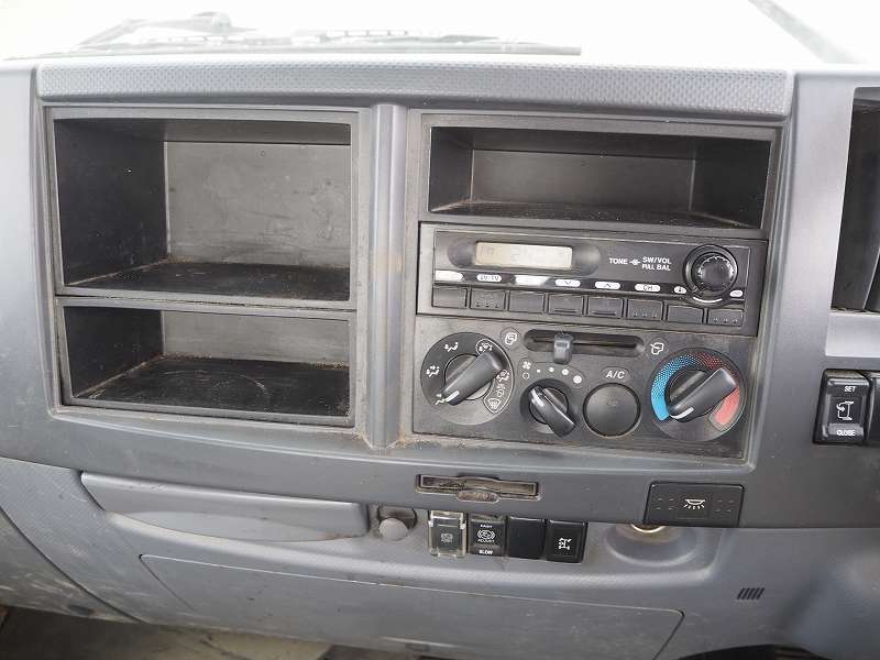 中古糞尿車(バキュームカー) いすゞ フォワード