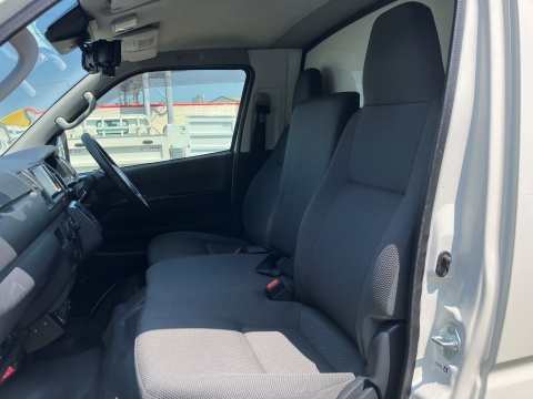 中古冷凍バン トヨタ ハイエース