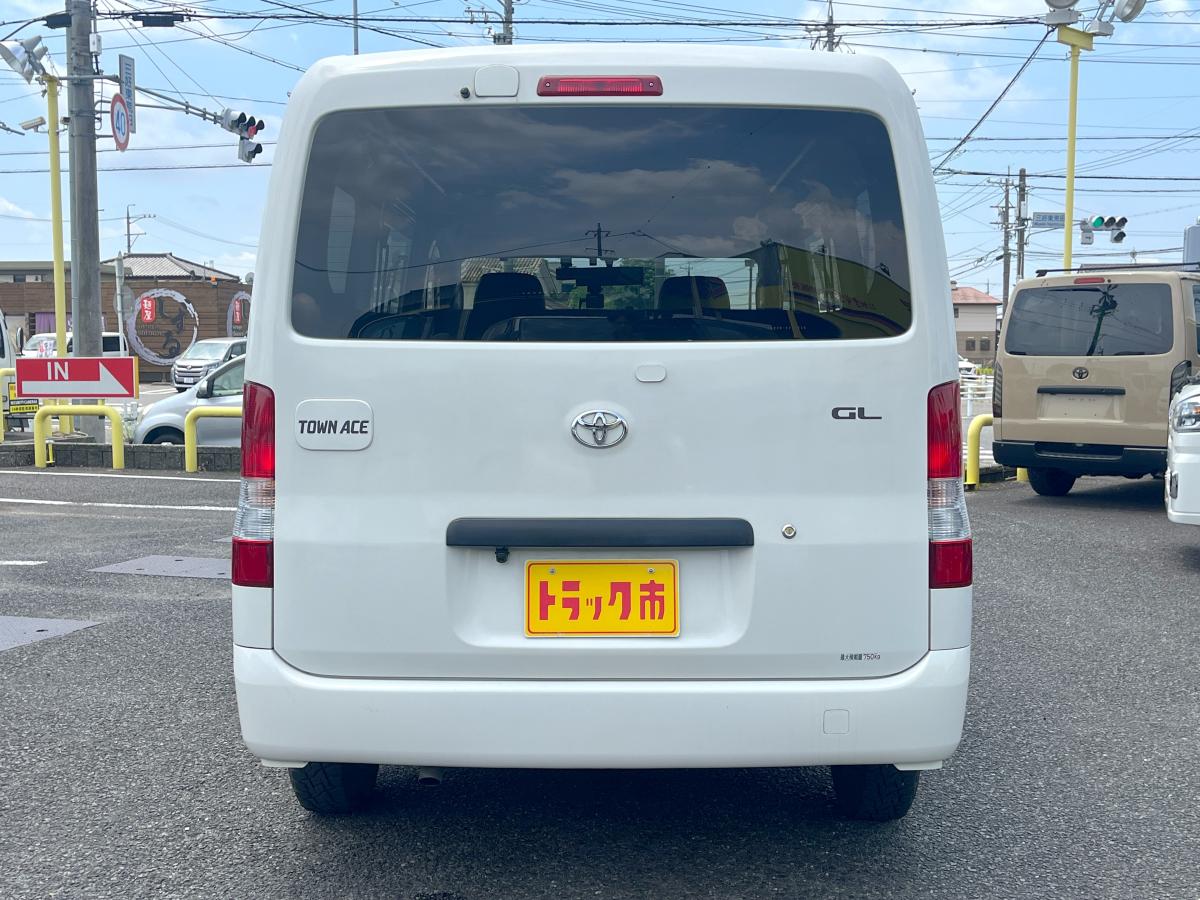 中古ルートバン トヨタ タウンエース