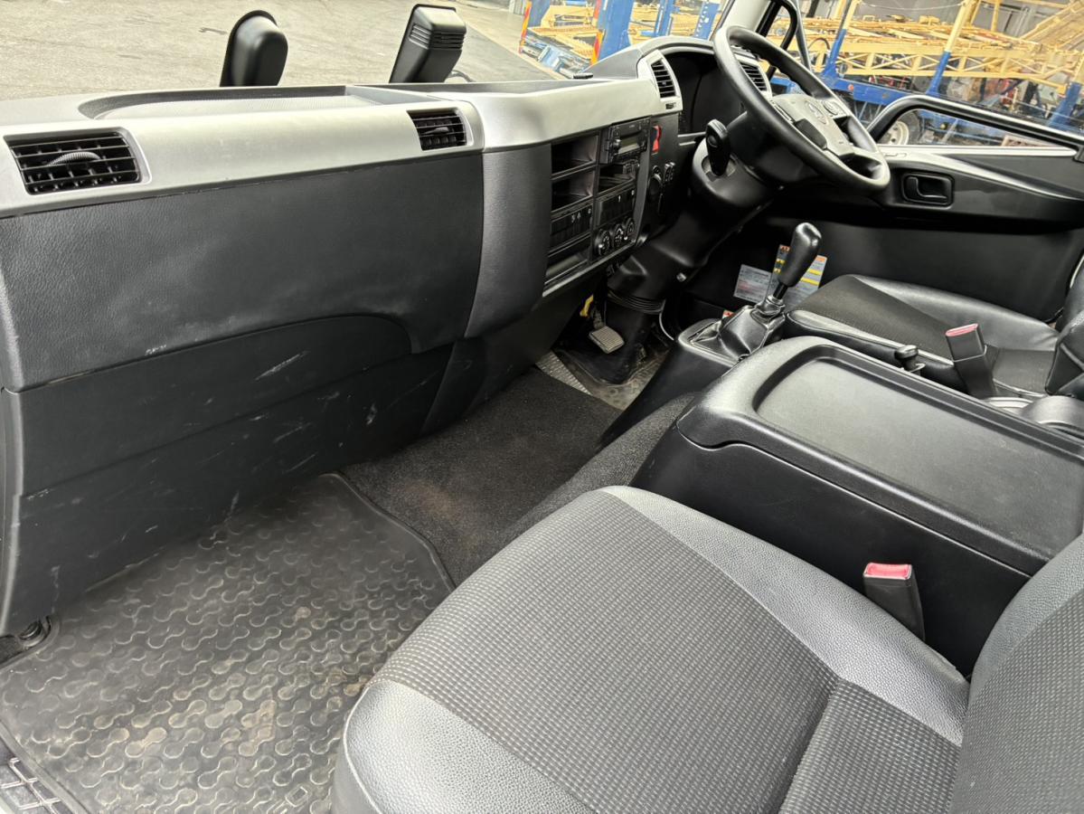 中古コンテナ車 三菱ふそう ファイター