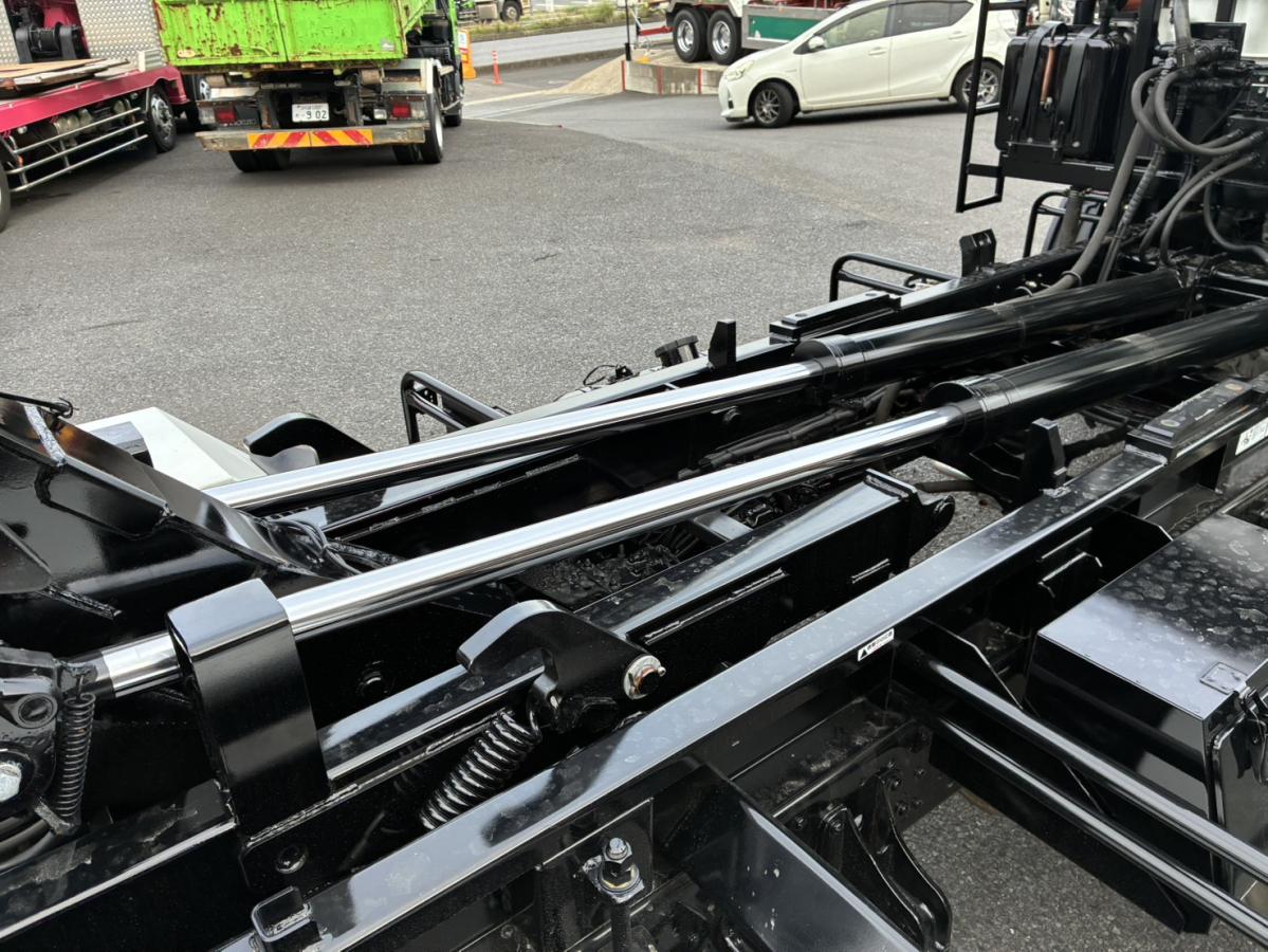 中古コンテナ車 三菱ふそう ファイター