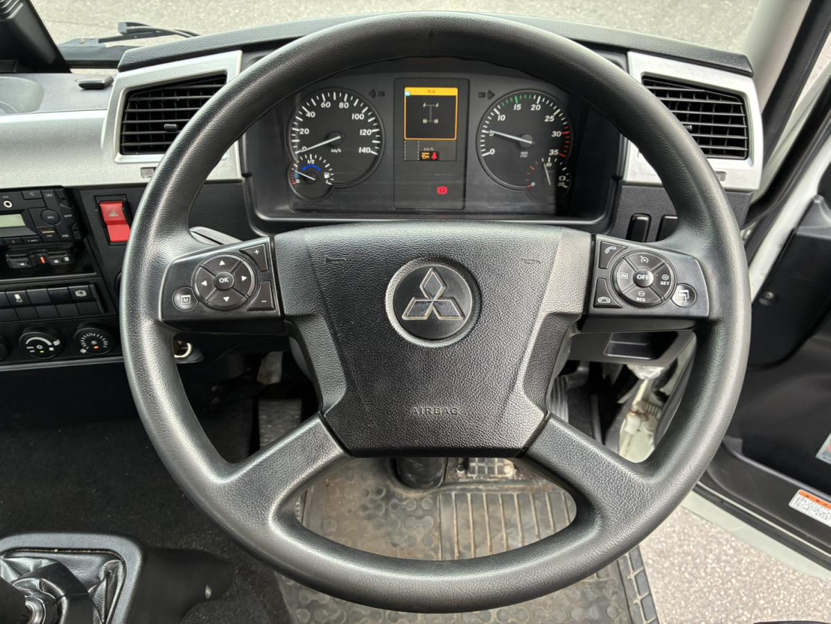 中古コンテナ車 三菱ふそう ファイター