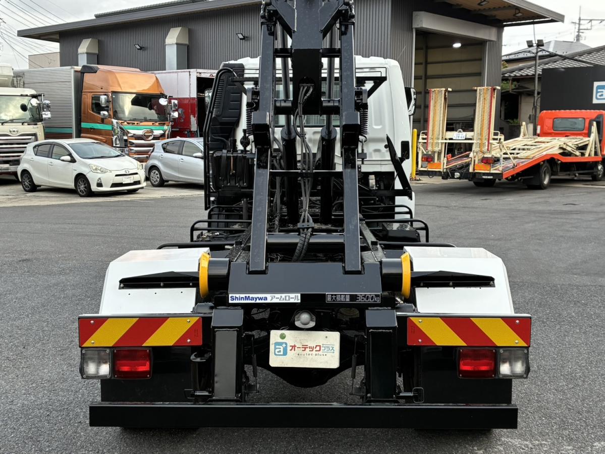 中古コンテナ車 三菱ふそう ファイター