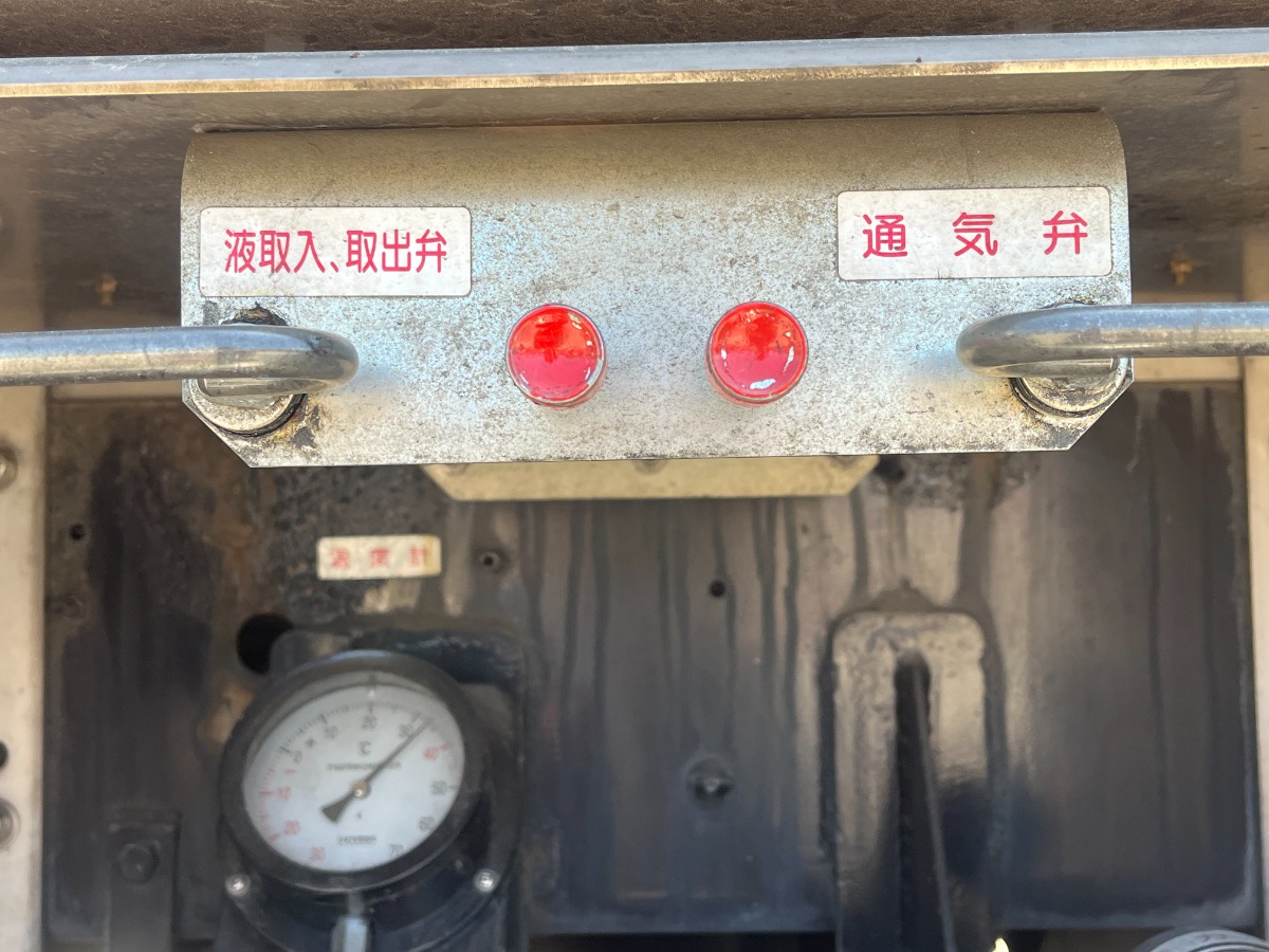中古タンクローリー 日野 プロフィア