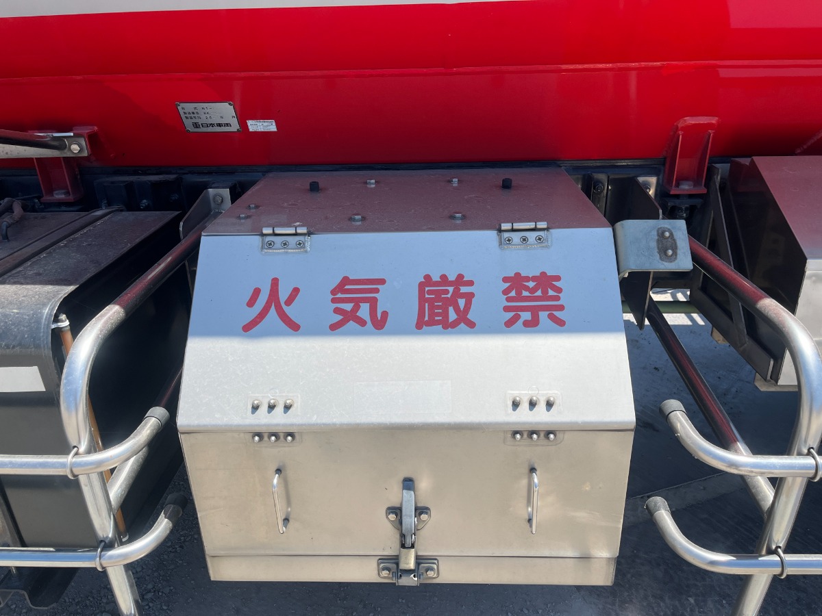 中古タンクローリー 日野 プロフィア