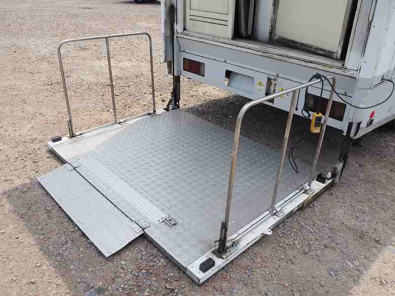 中古特装車その他 日野 デュトロ