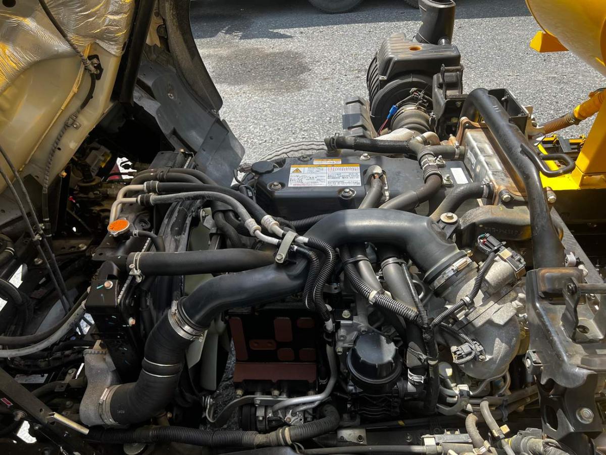 中古特装車その他 いすゞ フォワード