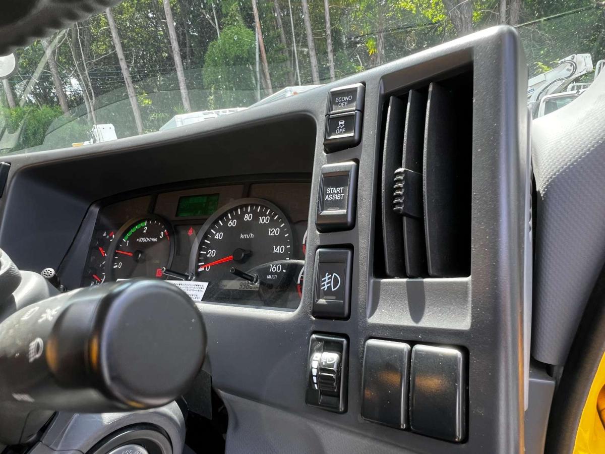 中古特装車その他 いすゞ フォワード