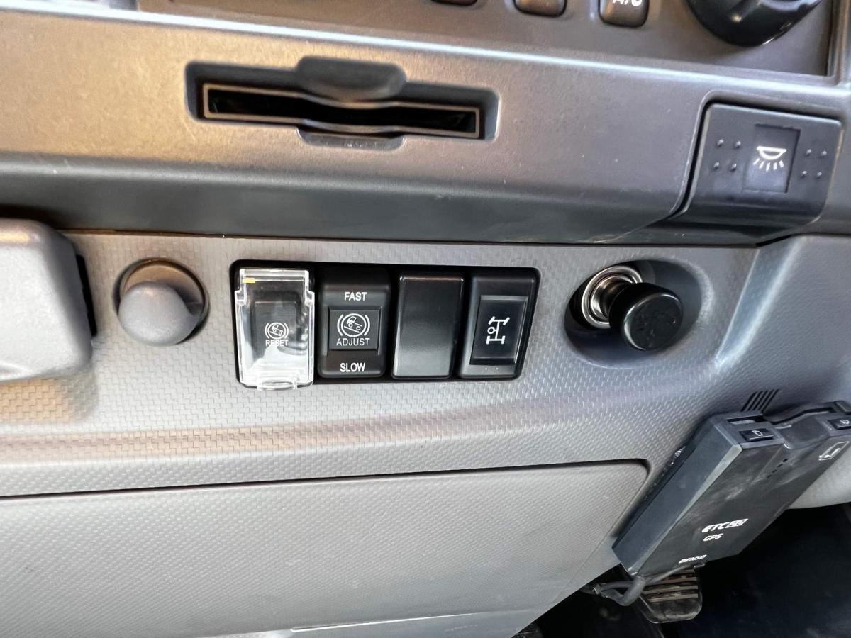 中古特装車その他 いすゞ フォワード
