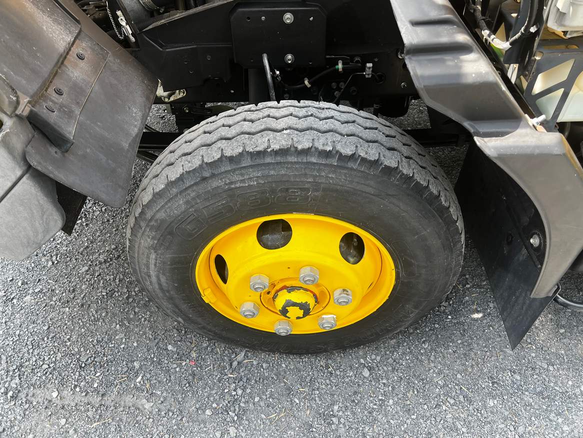 中古特装車その他 いすゞ フォワード