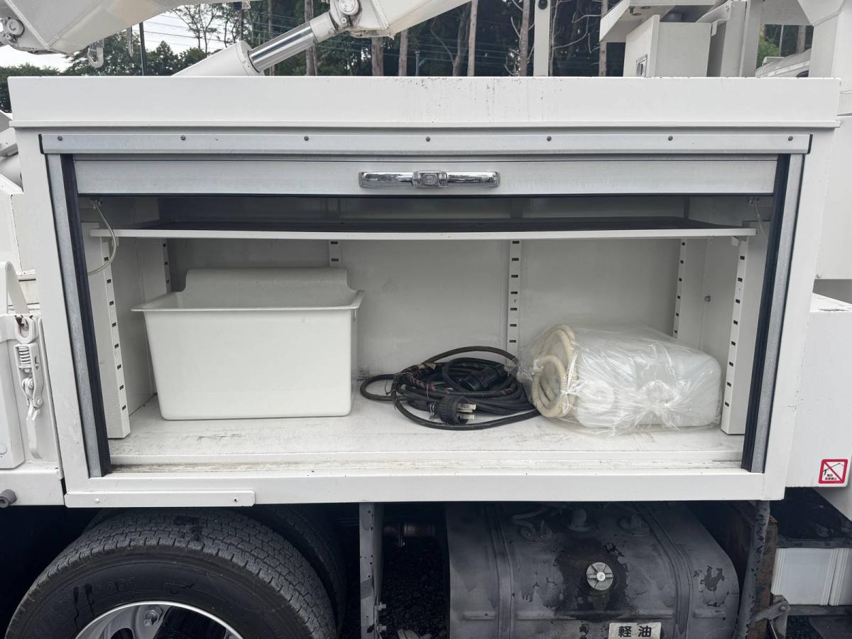 中古高所作業車 日野 デュトロ