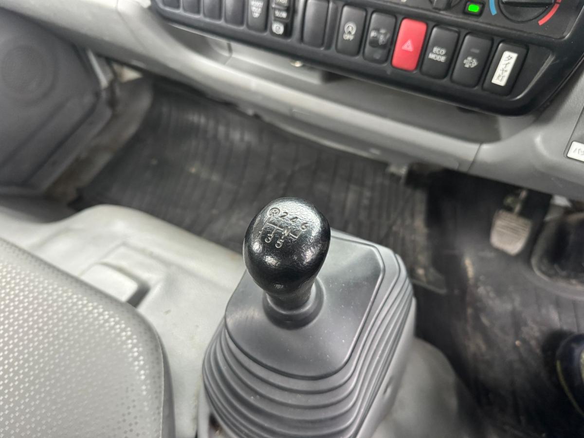 中古高所作業車 日野 デュトロ