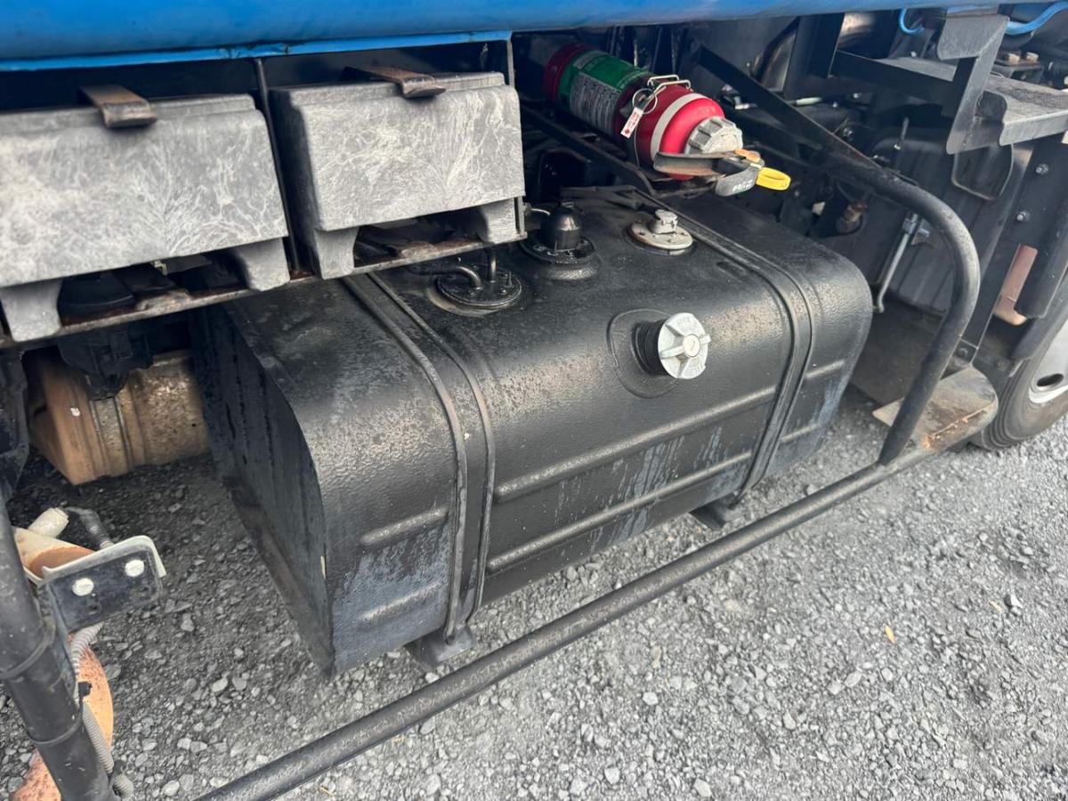 中古塵芥車(パッカー車) 日野 デュトロ