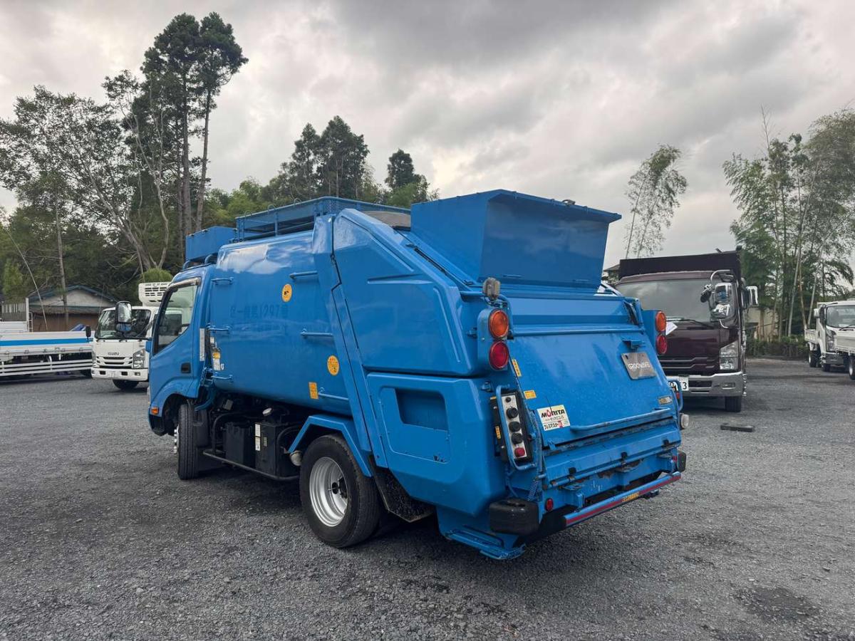 中古塵芥車(パッカー車) 日野 デュトロ