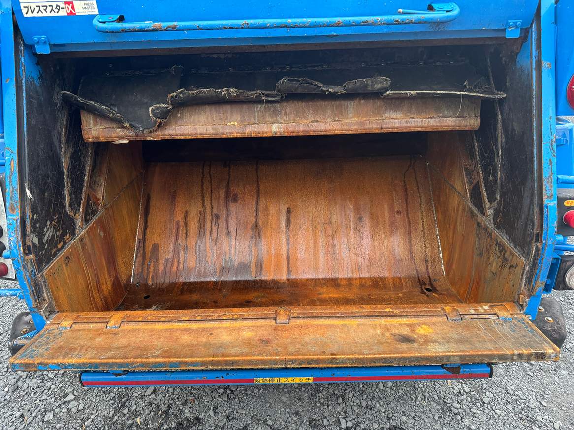 中古塵芥車(パッカー車) 日野 デュトロ