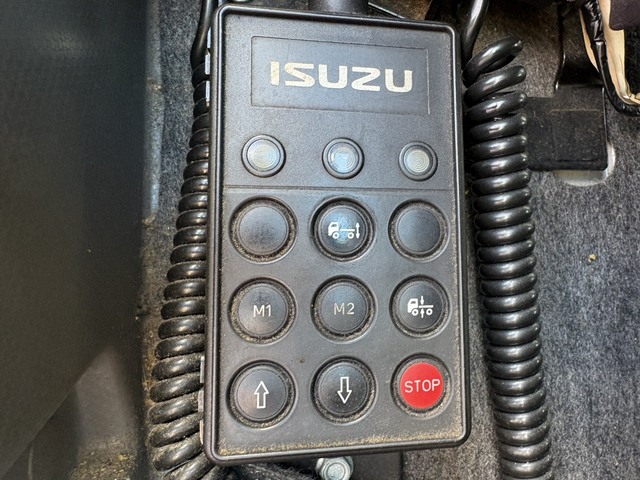 中古冷凍バン いすゞ フォワード