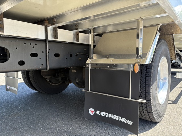 中古冷凍バン いすゞ フォワード